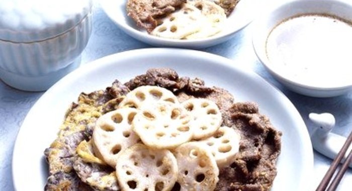 Грибные оладьи с петрушкой