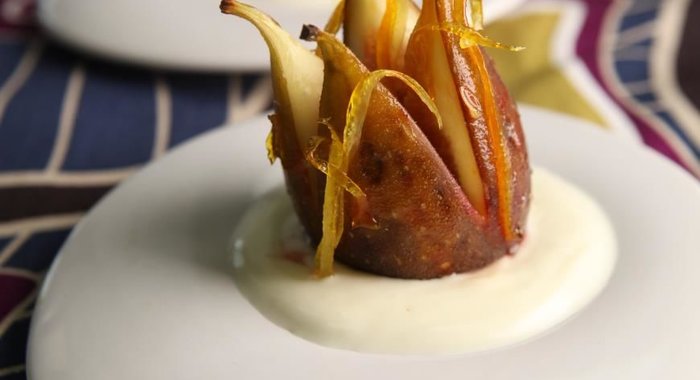 Инжир с йогуртовым кремом