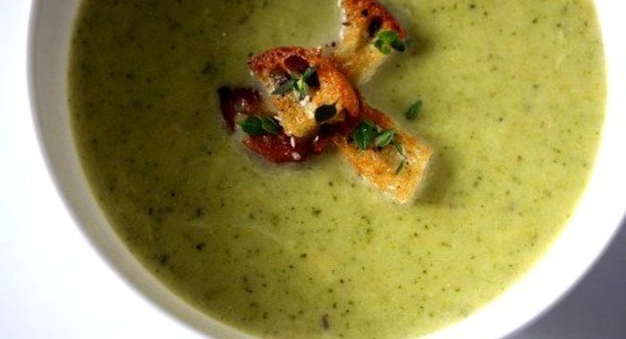 Куриный суп-пюре с брокколи