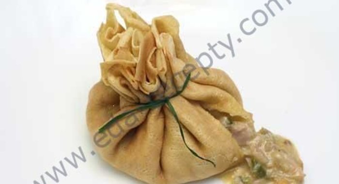 Блинчики с паприкашем «Кошелек богача»