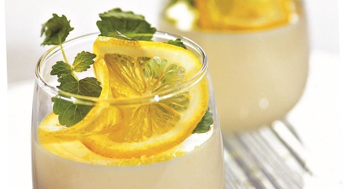 Мусс из белого шоколада и лимона