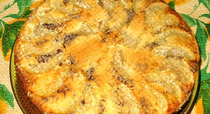 Шарлотка с шоколадом