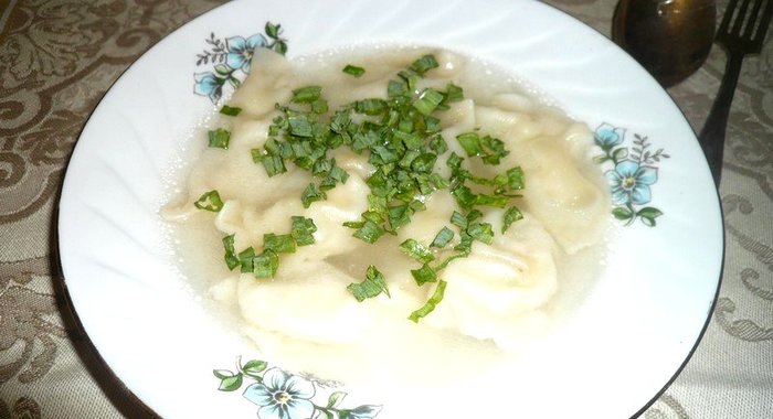 Пельмени с куриной грудкой и кабачком