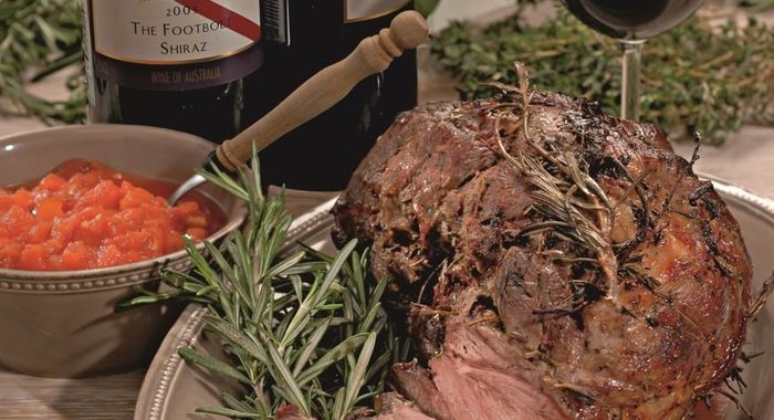 Жиго ягненка с томатным джемом