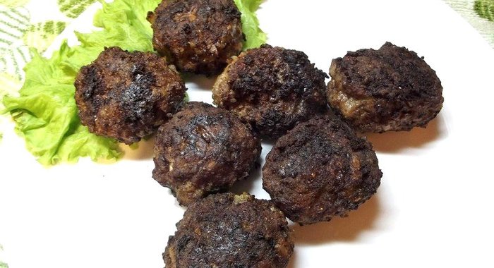 Котлеты с чесноком в оригинальной панировке