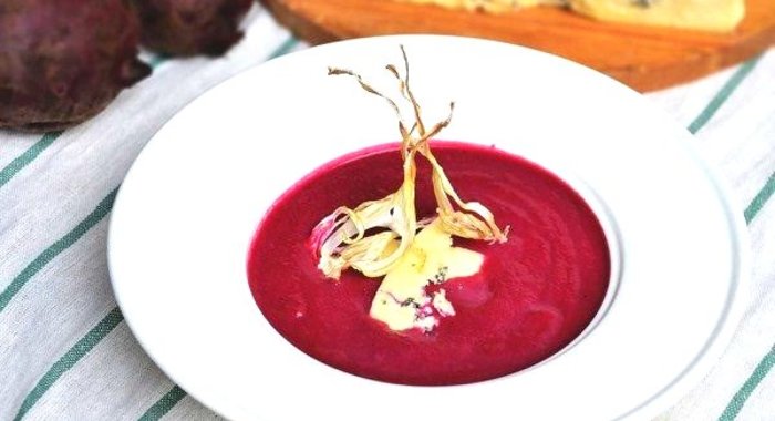 Суп-пюре из печеной свёклы