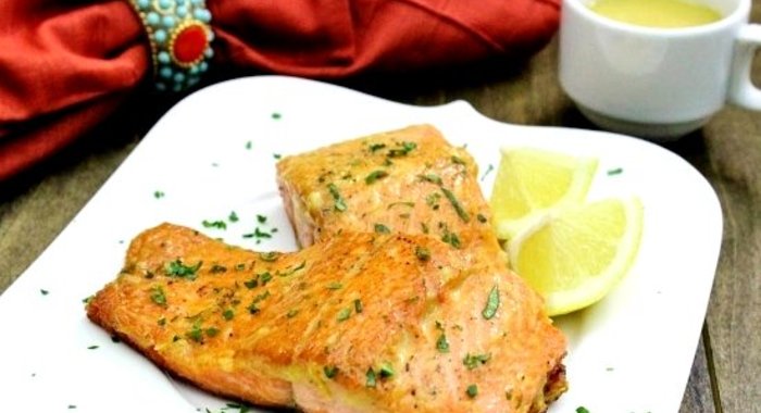 Стейк из семги на сковороде