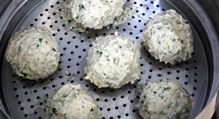 Куриные тефтели на пару