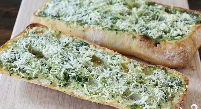 Бутерброды с базиликовым маслом