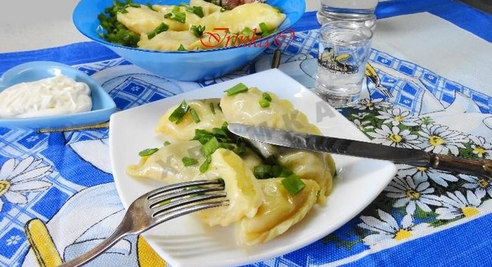 Вареники на пару в мультиварке