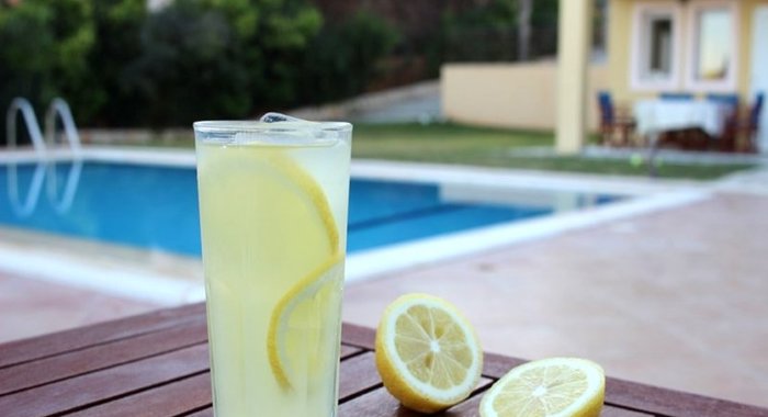 Домашний лимонад из лимонов