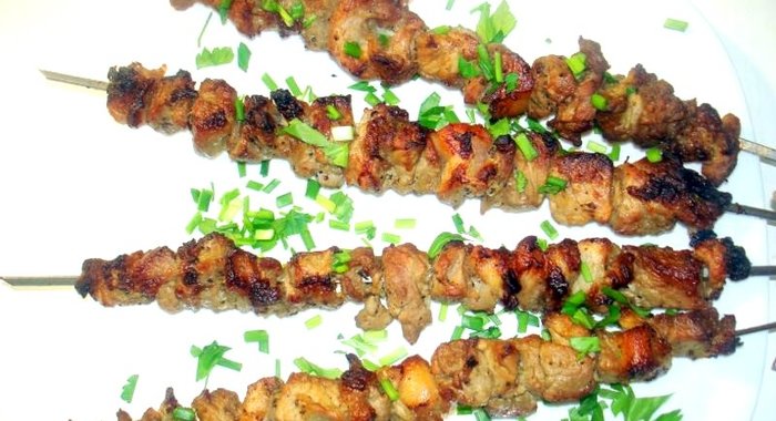 Шашлык с соком киви