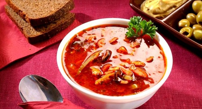 Солянка в мультиварке