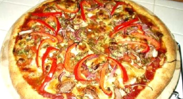 Овощная пицца с сыром Моцарелла