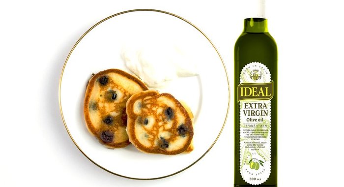 Оладьи с голубикой