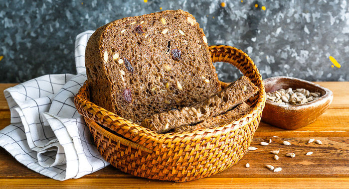 Хлеб многозерновой английский