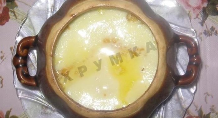 Молочная каша пшеничная с тыквой в горшочке