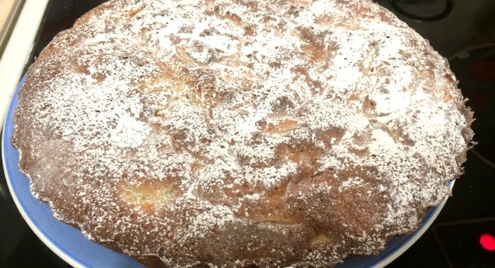 Яблочно-грушевая шарлотка