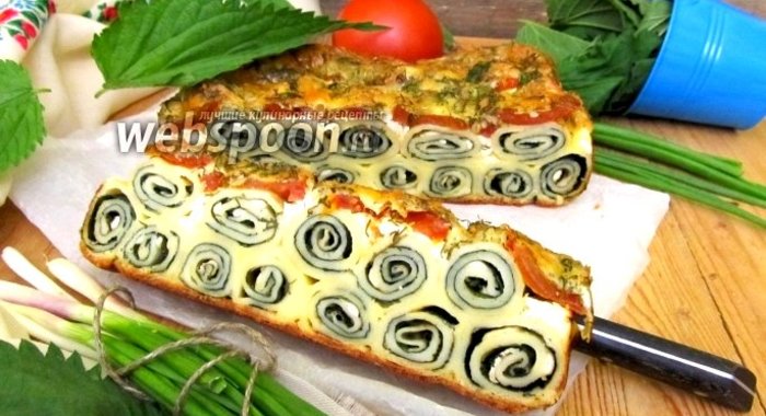 Блинная запеканка с крапивой