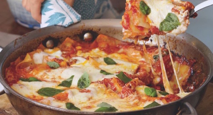 Лазанья в сотейнике