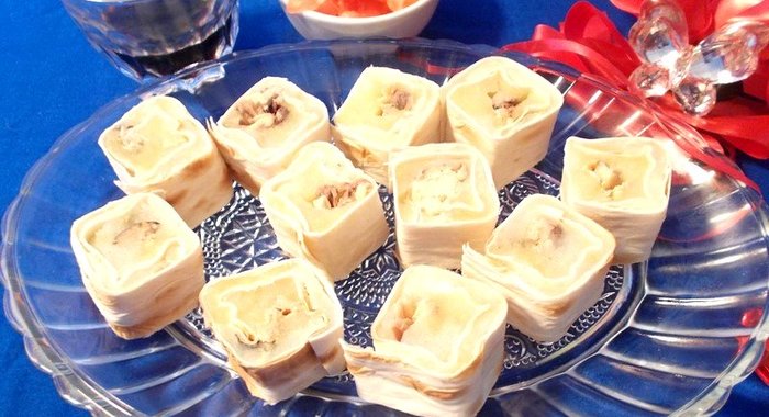 Рулетики из лаваша с картофелем и консервированной сайрой