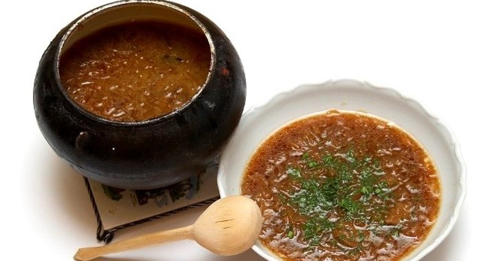 Щи в чугунке