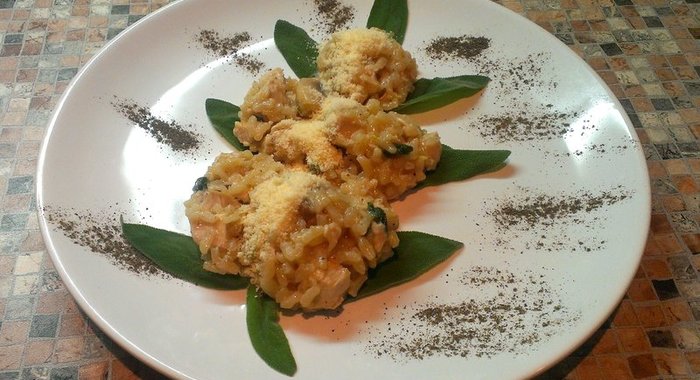 Ризотто с индейкой, грибами и шалфеем