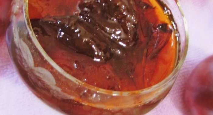 Пряный сливовый джем