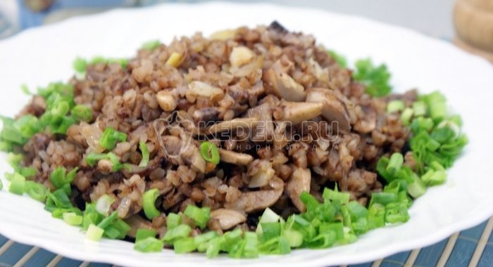 Гречневая каша с грибами