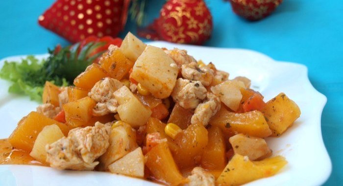 Рагу из тыквы и куриного филе