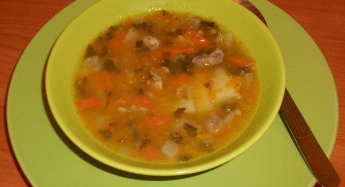 Плов из курицы с изюмом