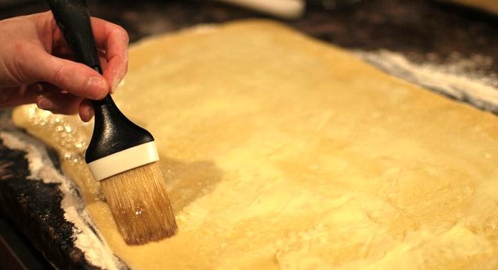 Тесто полуслоеное на дрожжах