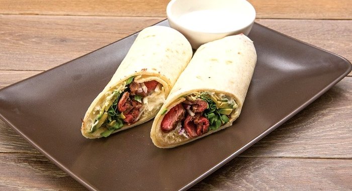 Стейк ролл с авокадо