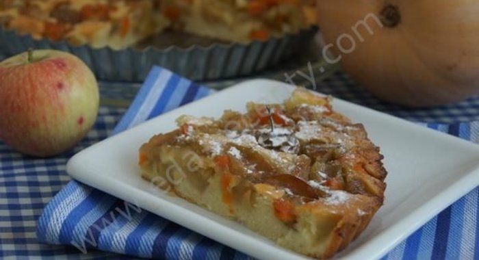 Пирог с тыквой и яблоками