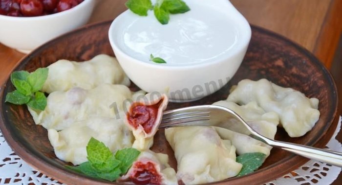 Вареники на пару в мультиварке