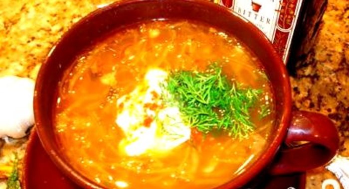 Щи с кислой капустой и мясом