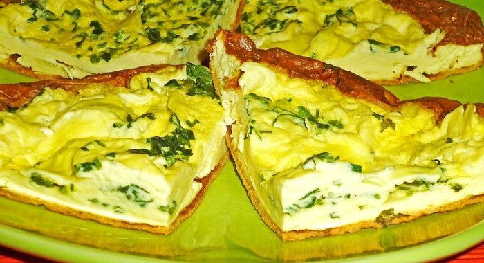 Омлет со сметаной и петрушкой