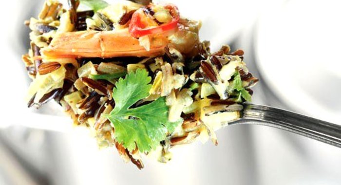 Каша карри из дикого риса с креветками