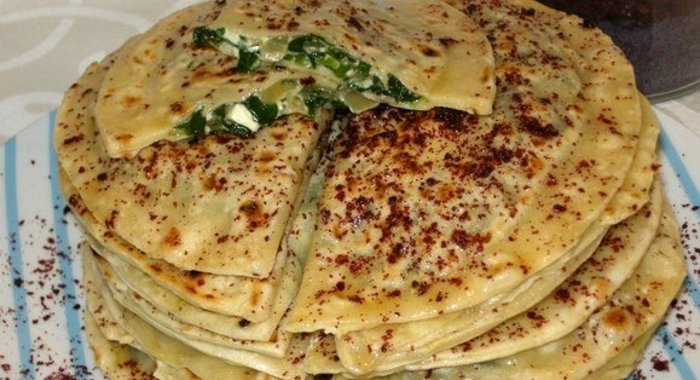 Кутабы с сыром и зеленью