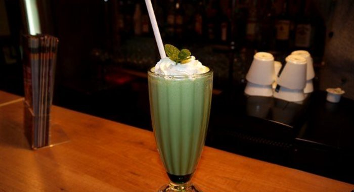 Мятный освежающий милкшейк