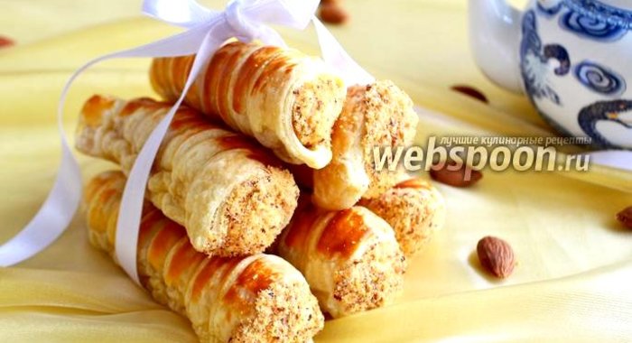 Слоёные трубочки с белковым кремом