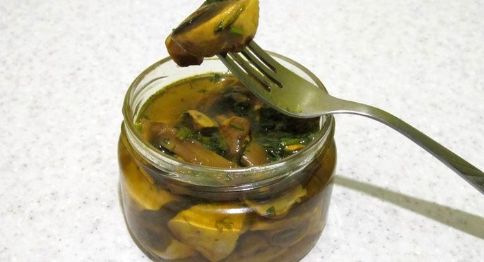 Шампиньоны в маринаде с куркумой