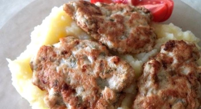 Оладьи из куриного фарша