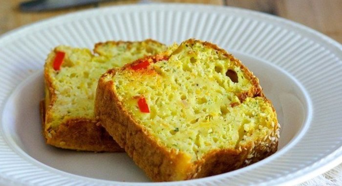 Йогуртовый кекс с морковью, цукини и сладким перцем