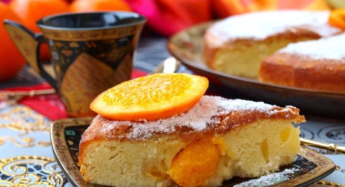 Шарлотка с мандаринами