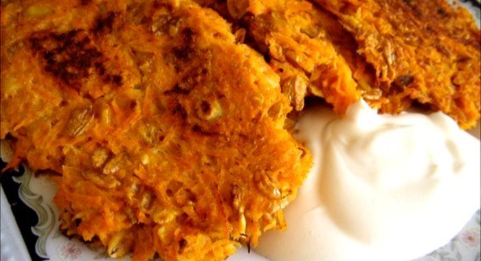 Морковные котлеты с мюсли