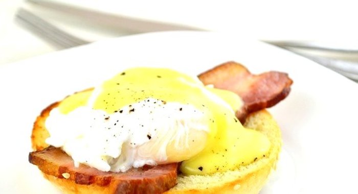 Яичница по-бенедиктински