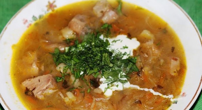 Кислые щи с белыми грибами