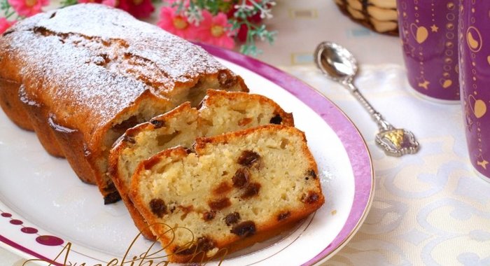 Молочный кекс с изюмом