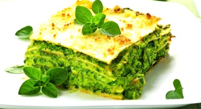 Лазанья из шпината и феты (aka Spanakopita Lasagna)